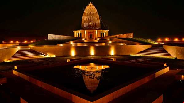 طراحی معبد سنگی در هند