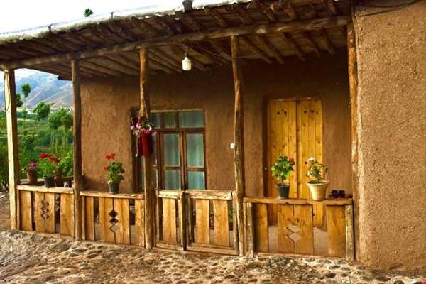 برای اقامت در مشهد: هتل بهتر است یا بوتیک هتل و اقامتگاه؟ چرا؟