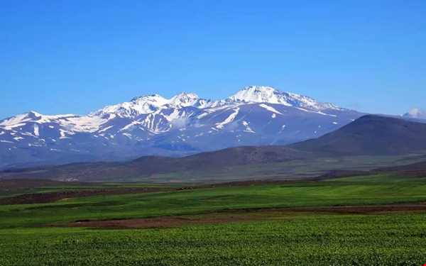 اردبیل، سرزمینی با شکوه از تاریخ، طبیعت و فرهنگ