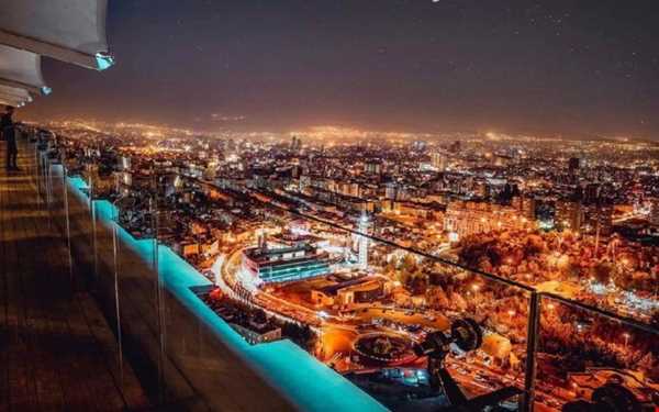 معرفی رستوران‌های هتل اسپیناس پالا