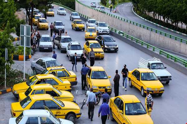 خودروی شخصی یا تاکسی اینترنتی کدام