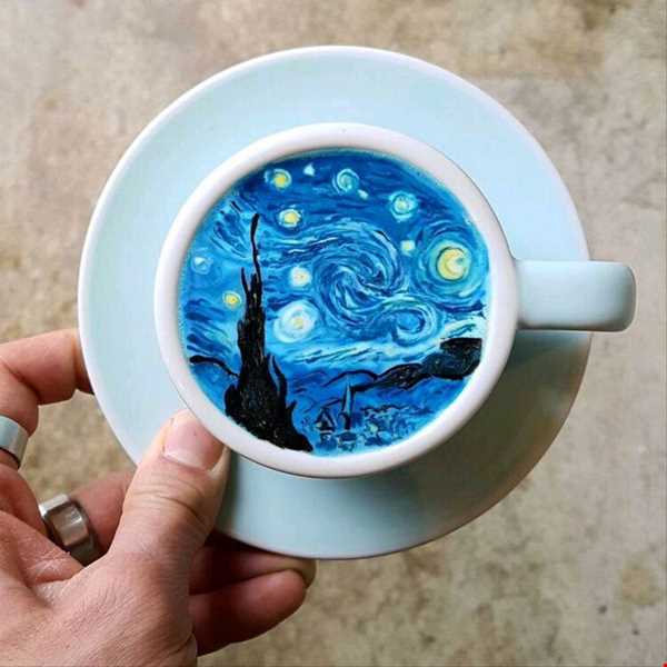 نقاشی‌های هنرمندانه بر روی قهوه