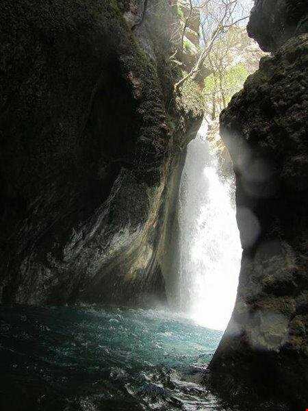 آبشار تنگ تامرادی