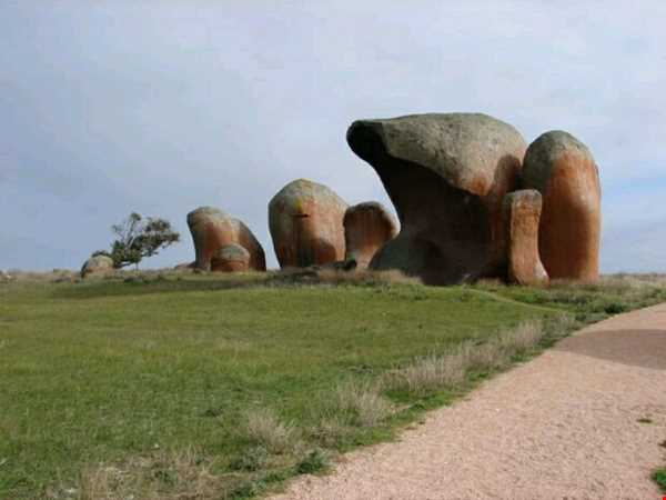 سنگ‌های عجیب مورفیز هِیستَکس