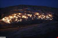 کوه آتشین تشکوه