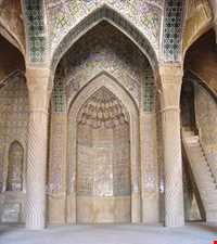 Vakil_Mosque