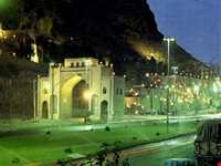 دروازه قرآن