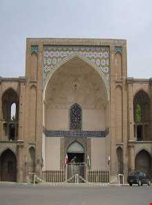 سردر عالی قاپو