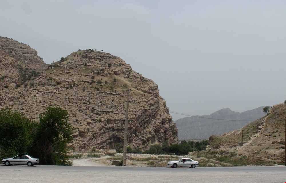 Tange Chogan Reliefs