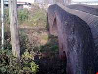 پل خشتی نیاکو