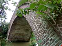 پل خشتی نیاکو