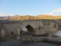 پل دختر میانه