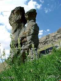 قلعه دختر میانه ( قیزقالاسی )