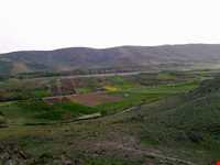 منطقه نمونه گردشگری قلعه چای عجب شیر