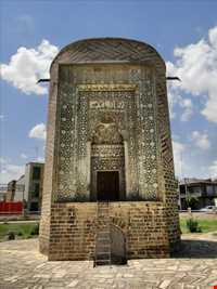 Se Gonbad ( Three Domes )