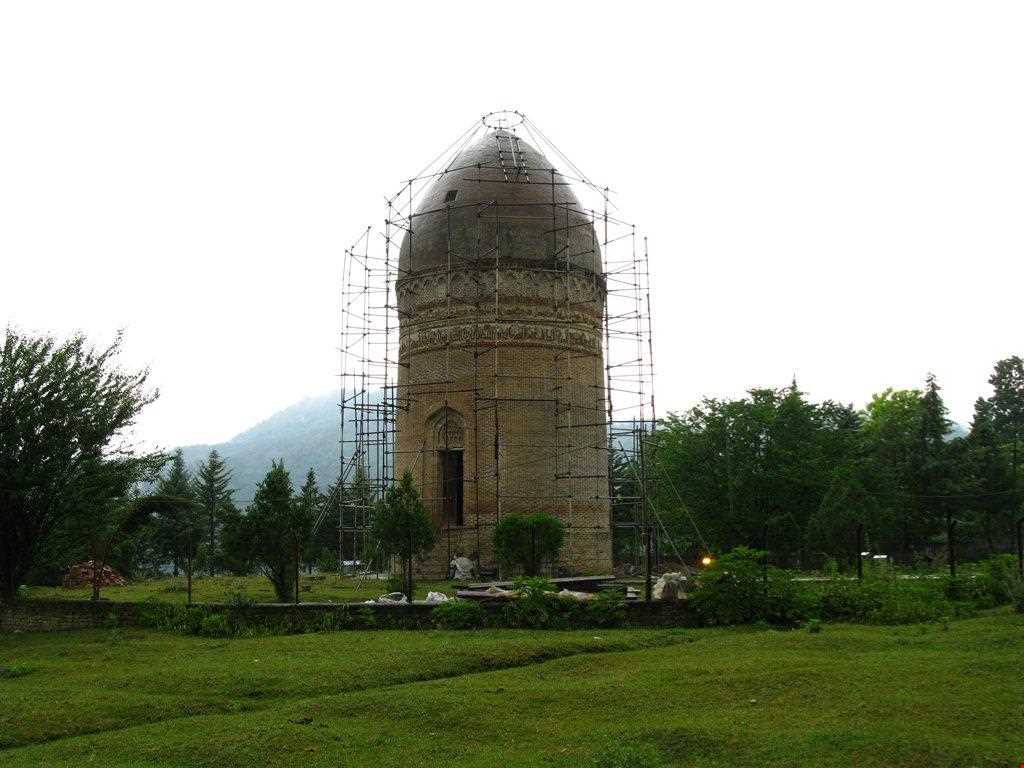 Lajim tower