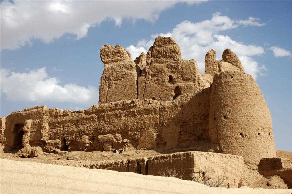 Narin Qaleh ( Narin Castle - Narenj Qaleh )