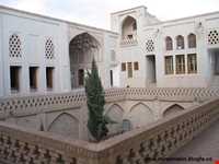 خانه پیرنیا ( موزه مردم شناسی کویر )