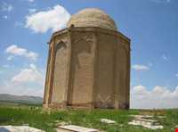 بنای تاریخی امامزاده هود