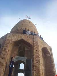 گنبد باز شکاری نطنز