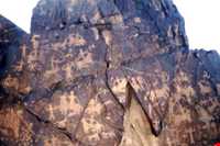 سنگ نگاره‌های کوه مهرگان ( سراوان )