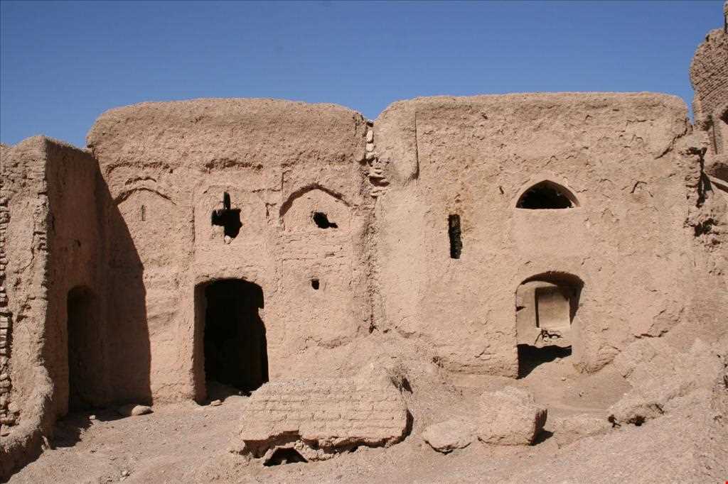 Murcheh Khort citadel ( Murchehkhort )