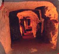 Ouyi Noushabad underground city