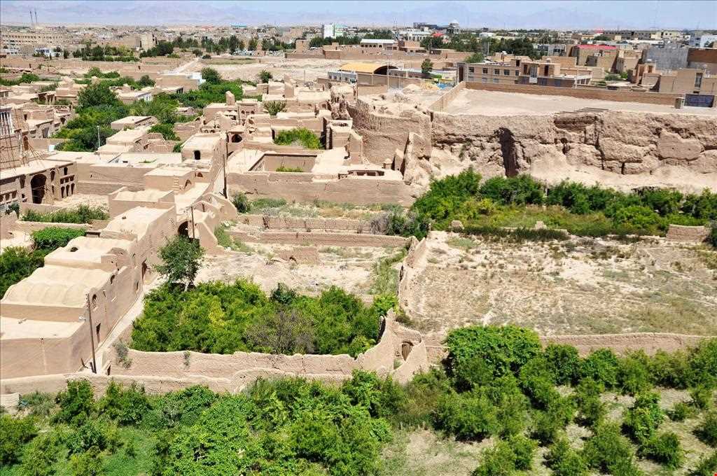 Narin Qaleh ( Narin Castle )
