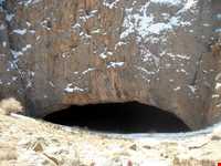 Roodafshan Cave