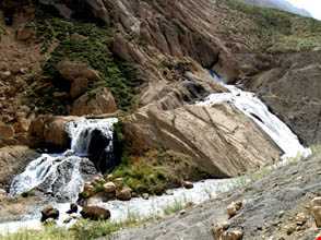 چشمه کوهرنگ