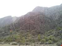 دره و آبشار عشق