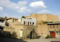 مقبره باباطاهر - خرم آباد