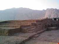 بنای بیستون