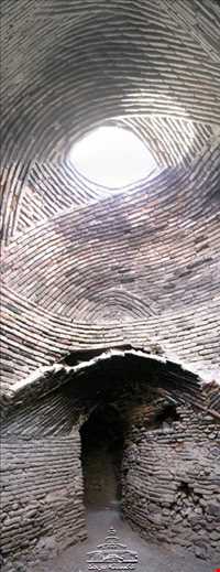 مسجد، آب انبار و حمام کوشک