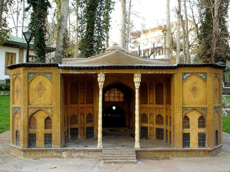 Hasht Behesht (Eight heavens)