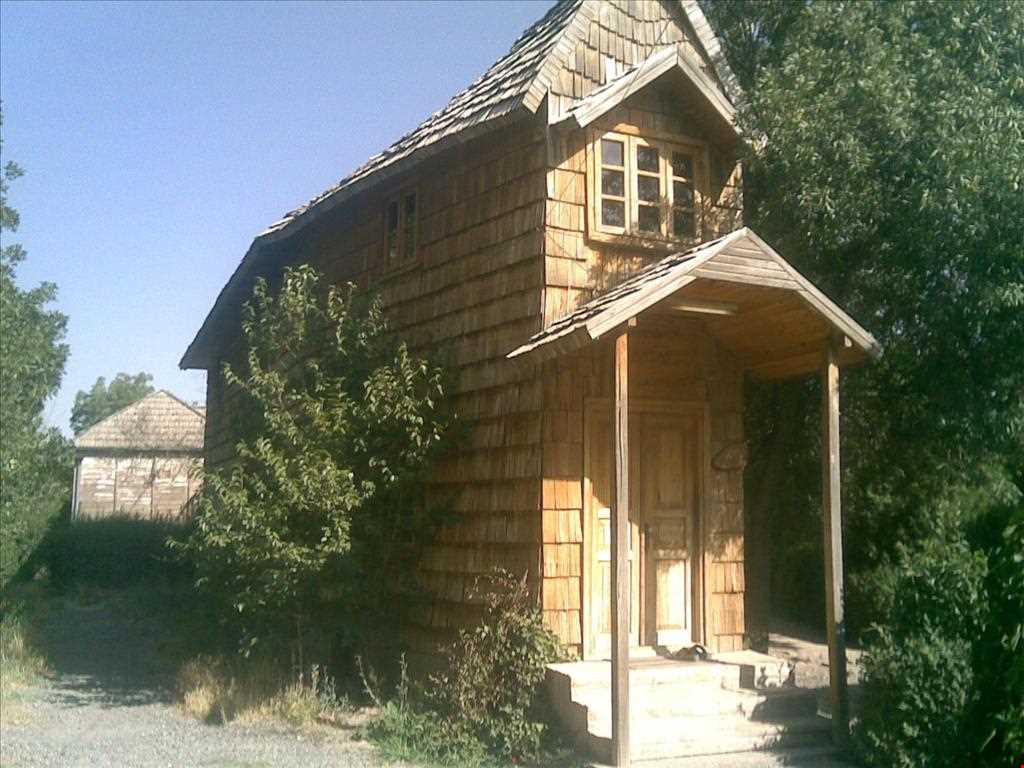 دهکده چوبین نیشابور