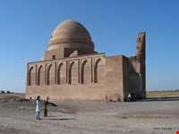 baba loghman tomb