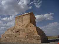 Tomb of Cyrus The great