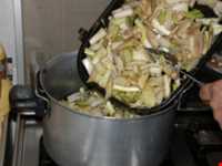 Artichoke Stew ( Khoresht Kangar )