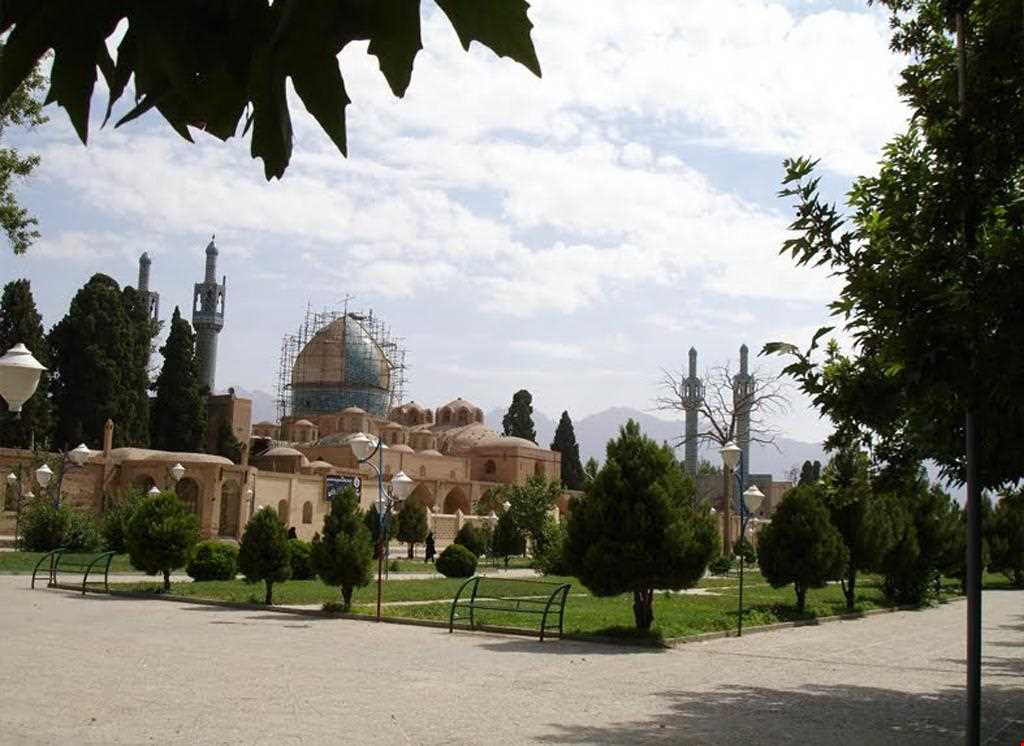 Shah(King) Nematoalah Vali Tomb