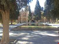 Shah(King) Nematoalah Vali Tomb