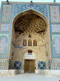 مدرسه و کاروانسرای گنجعلی خان ( گنجعلیخان )