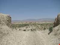 قلعه تاریخی علی آباد ( روستای یام )