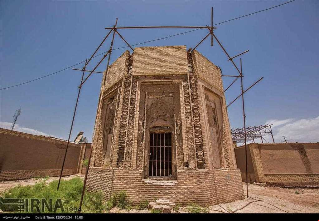 Tomb of Khaje Atabak