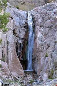 آبشار وروار