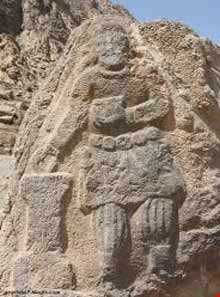 نقش برجسته بلاش