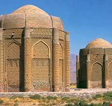 Kharraqan twin towers