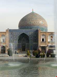 مسجد شیخ لطف الله