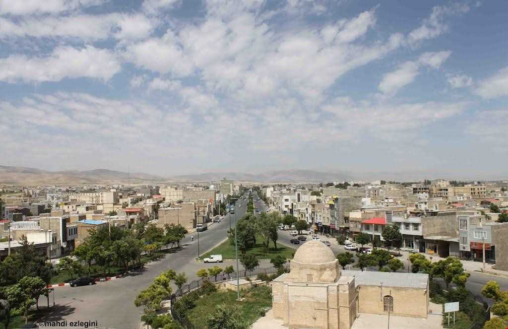 آرامگاه مولانا قطب الدین احمد ابهری ( پیر زهر‌نوش )