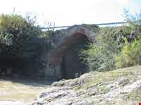 پل آجری پونل